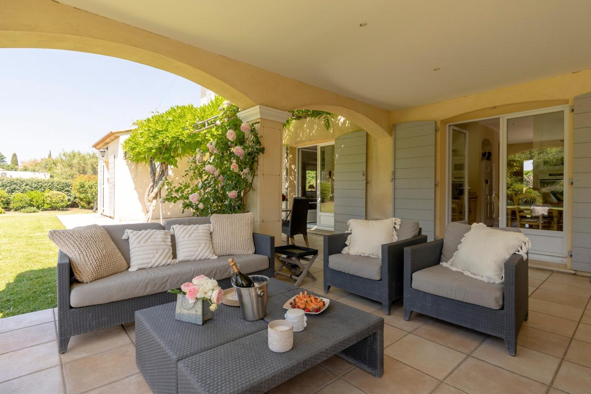 Villa Indigo Saint-Rémy-de-Provence المظهر الخارجي الصورة
