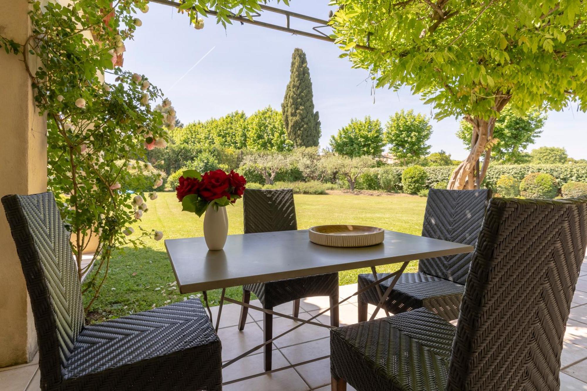 Villa Indigo Saint-Rémy-de-Provence المظهر الخارجي الصورة