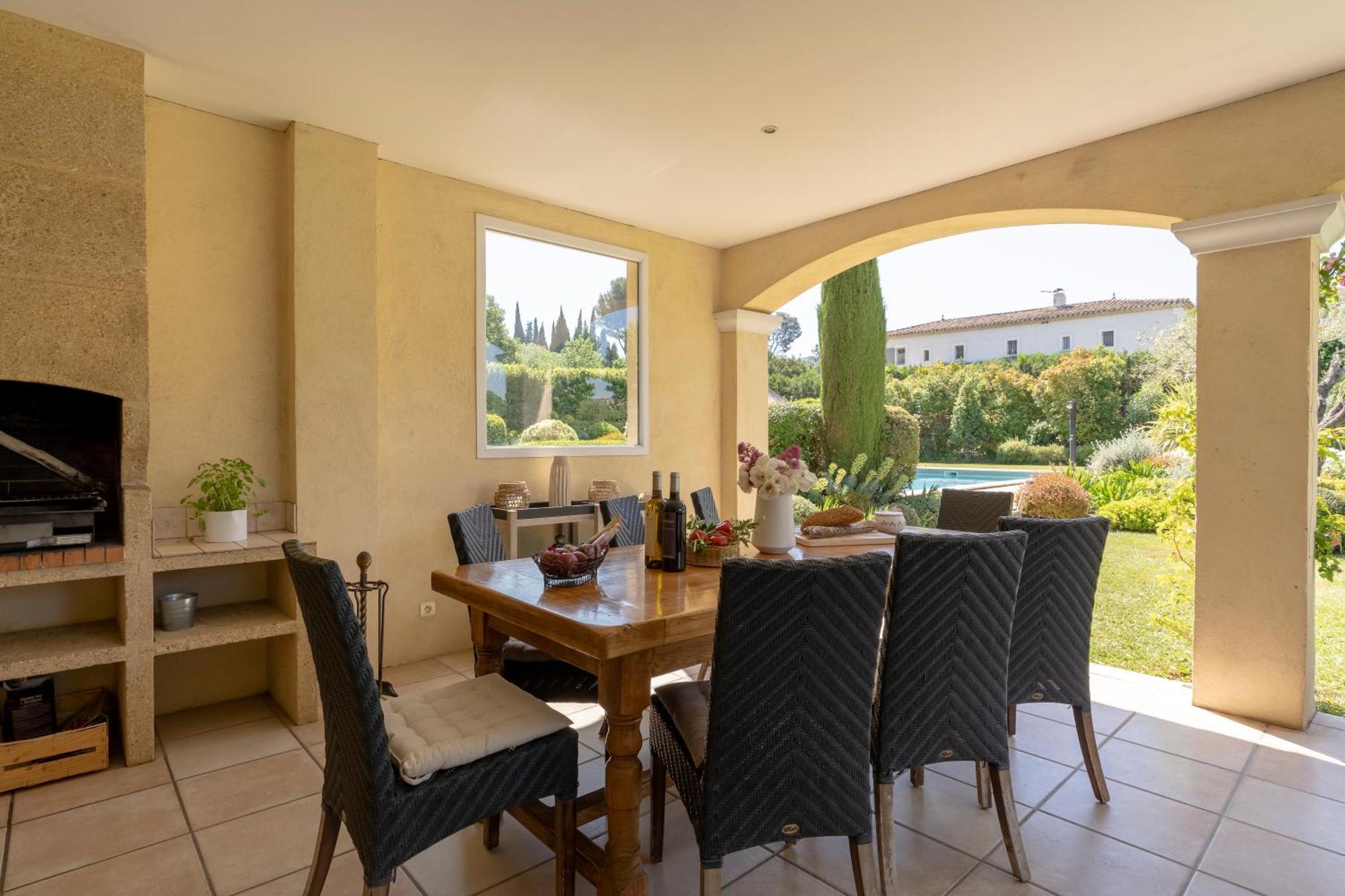 Villa Indigo Saint-Rémy-de-Provence المظهر الخارجي الصورة